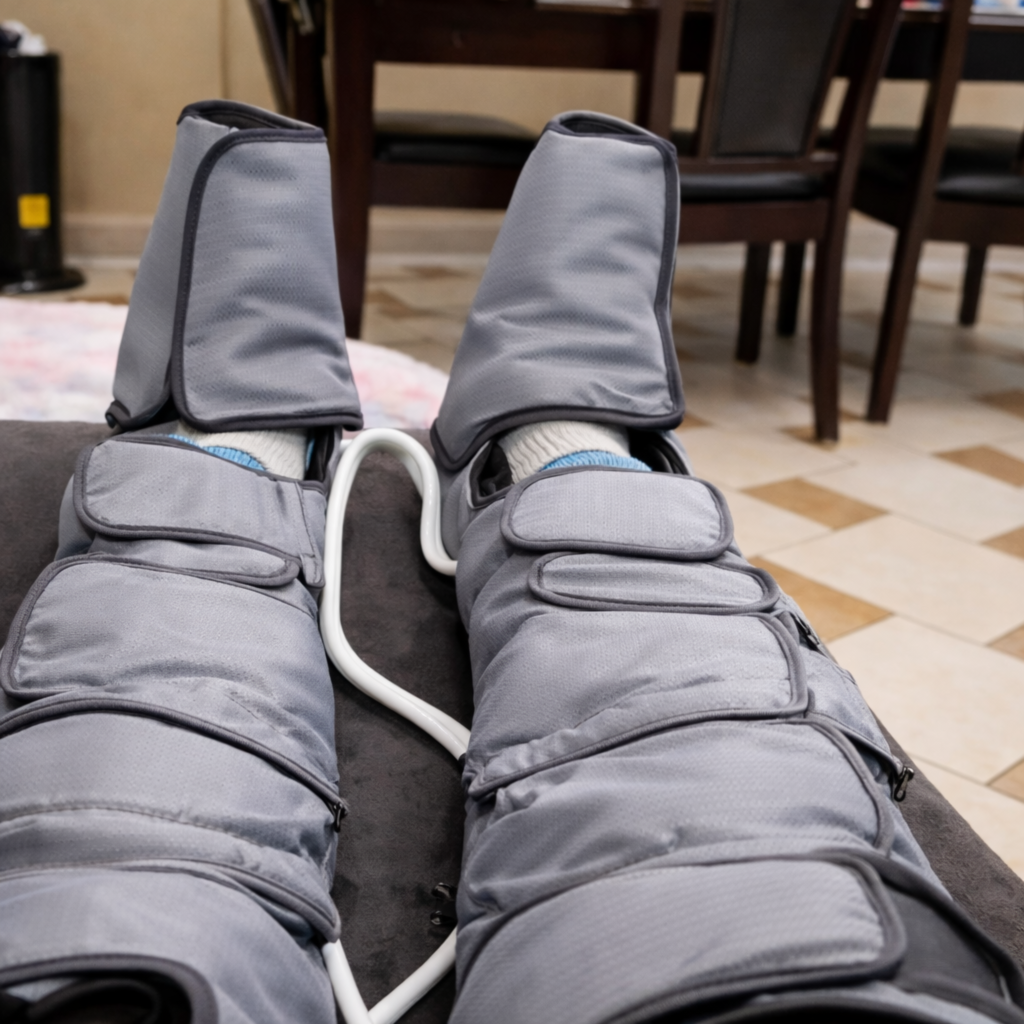 Full Air Compression Leg Massager with Heat Therapy